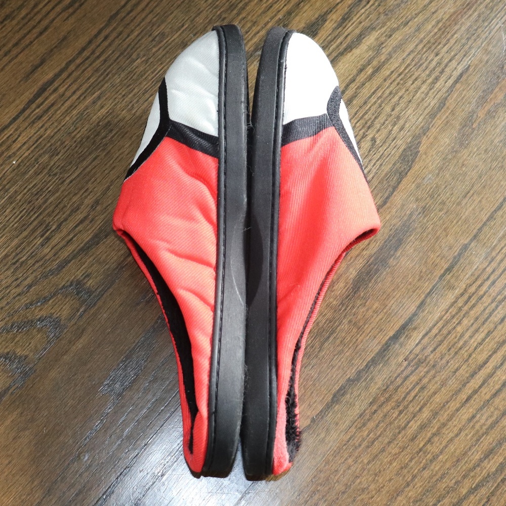 Pokemon Poke Ball Scuff Hard Bottom Adult Unisex Slipper Size XL Red Black White - Picture 4 of 12